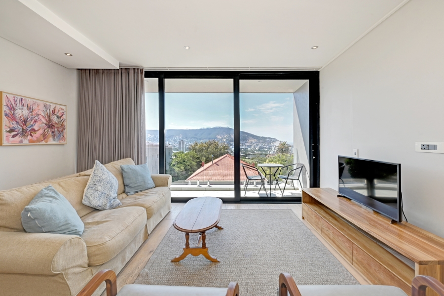 2 Bedroom Property for Sale in Vredehoek Western Cape